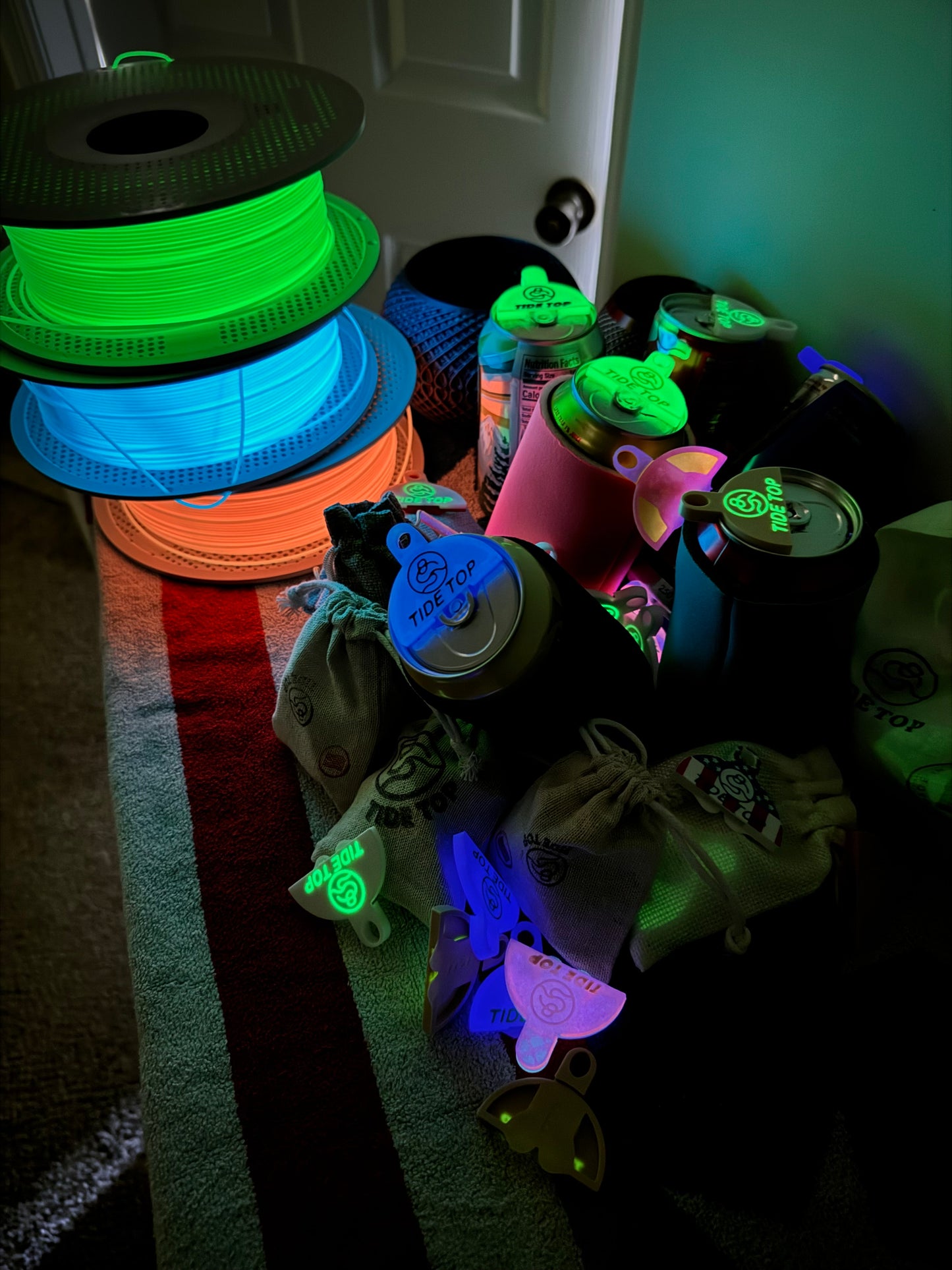 Glow in the dark pack