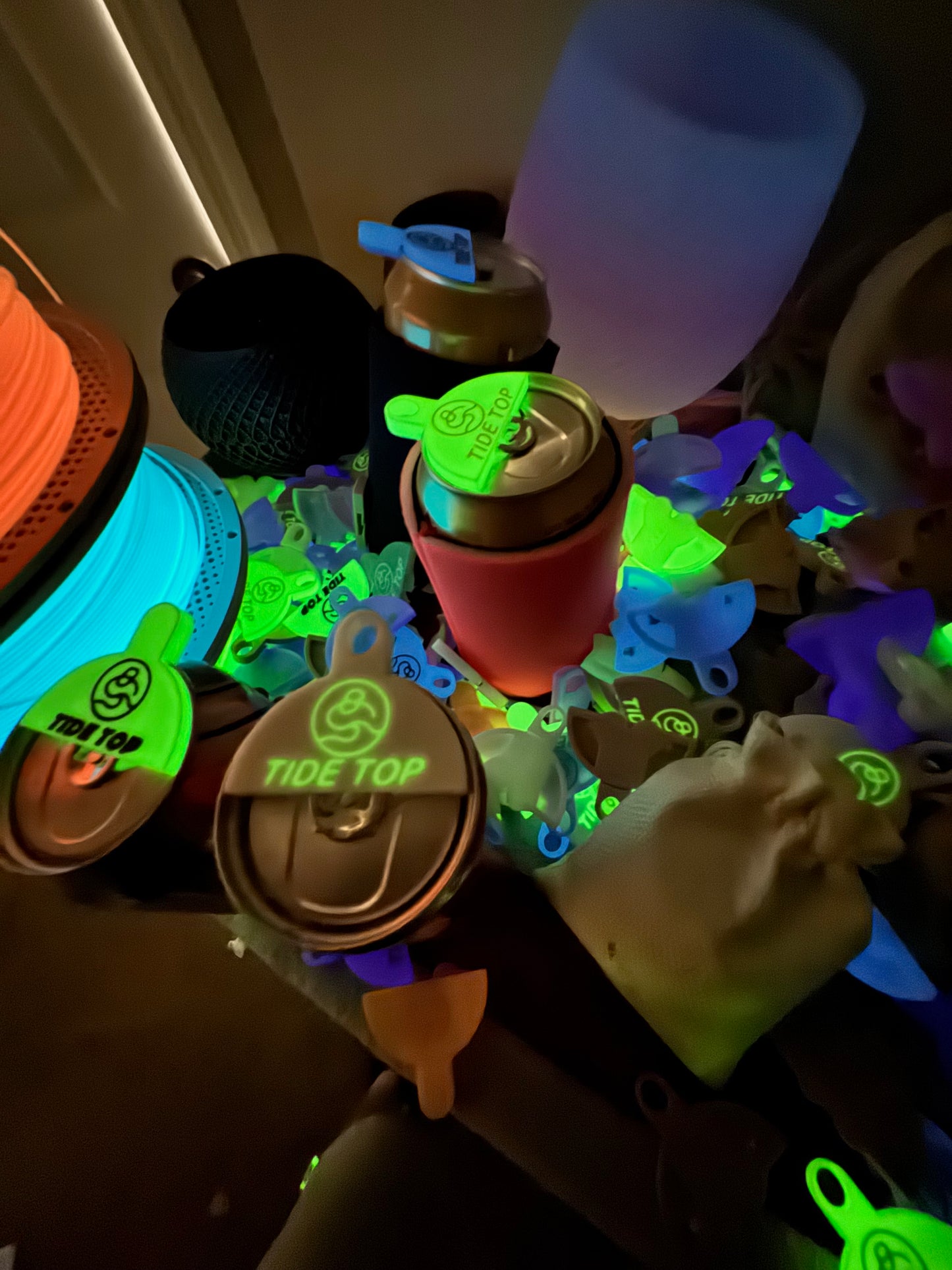 Glow in the dark pack
